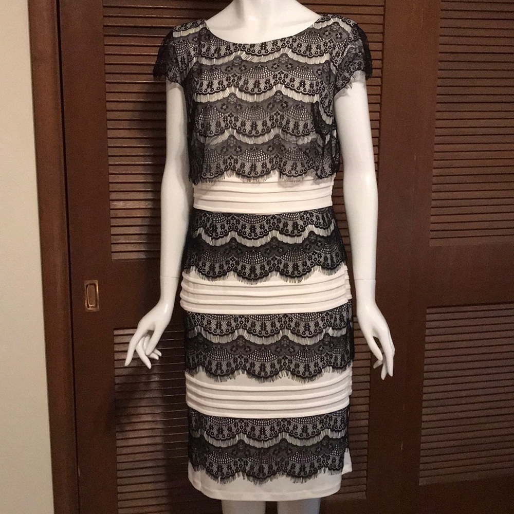 🌺Host Pick🌺 Melrose black and white dress